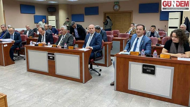 Tonajlı araç yoğunluğu bazı yollara ek bakım getirdi