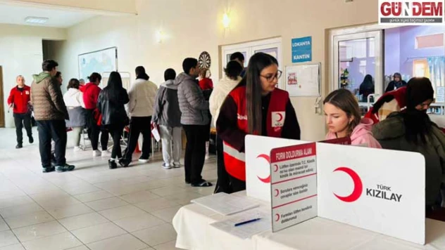 Uzunköprü Öğrenci Yurdu'nda Örnek Kan Bağışı Kampanyası