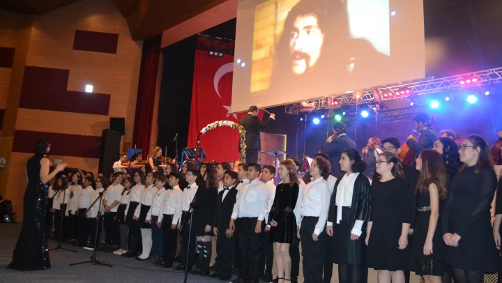 Öğrenci okutan konser
