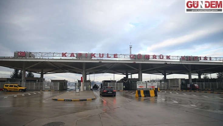 Gümrük Kapılarında yoğunluk değişmedi, Pazarkule öne çıktı