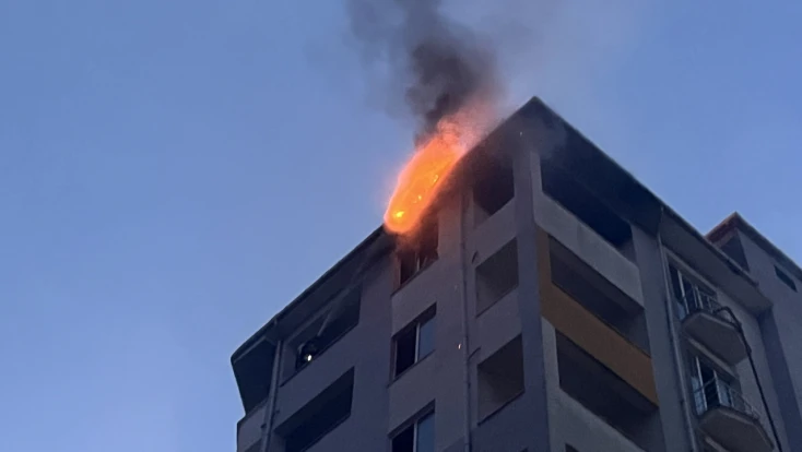 İnşaatta çıkan yangın vatandaşı tedirgin etti