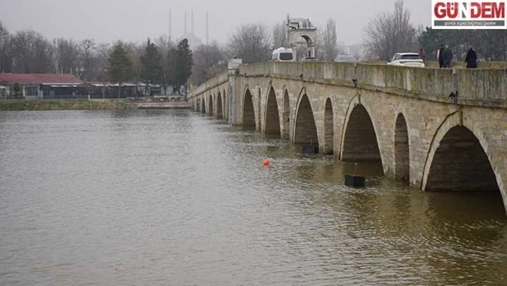 Nehirlerde yükseliş, barajda turuncu alarm