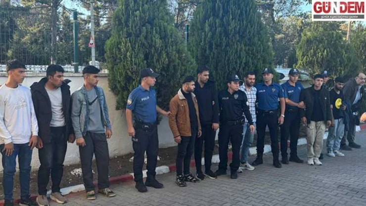 15 düzensiz göçmen yakalandı