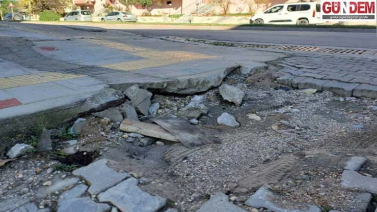 Açılan çukur bir aydır kapatılmayı bekliyor