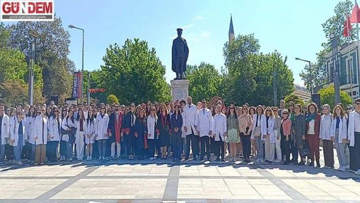 Akademik eczacılık eğitiminin 186'ncı yıldönümü kutlandı