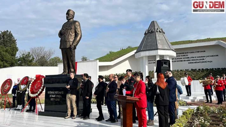 Balkan şehitleri anısına çelenk töreni düzenlendi