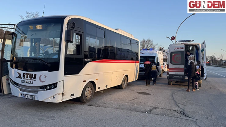 Bariyere çarpan ETUS'ta 2 yolcu yaralandı