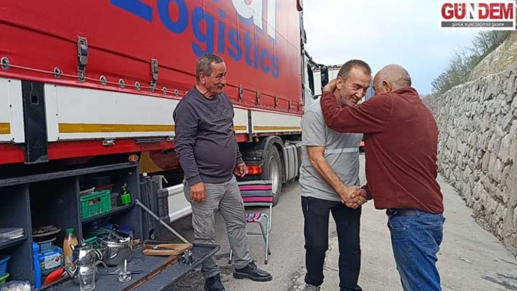 Bayramı yollarda geçirdiler