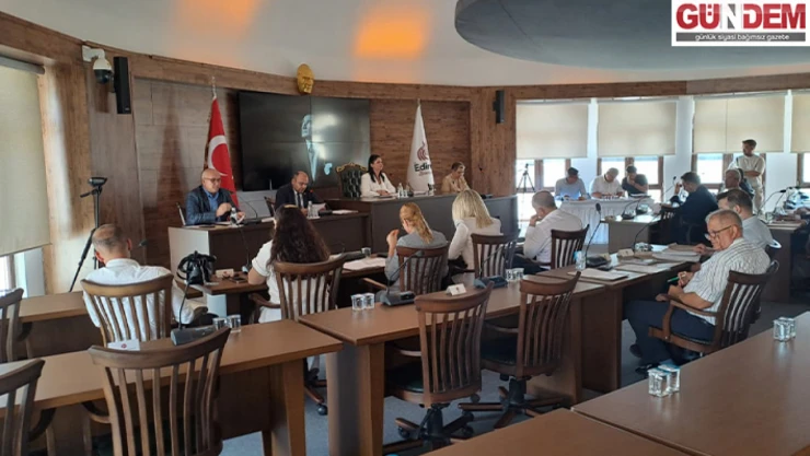 Belediye Meclisinde Toplu Taşıma Zammı Tartışması