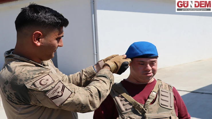 Bir günlüğüne asker oldular