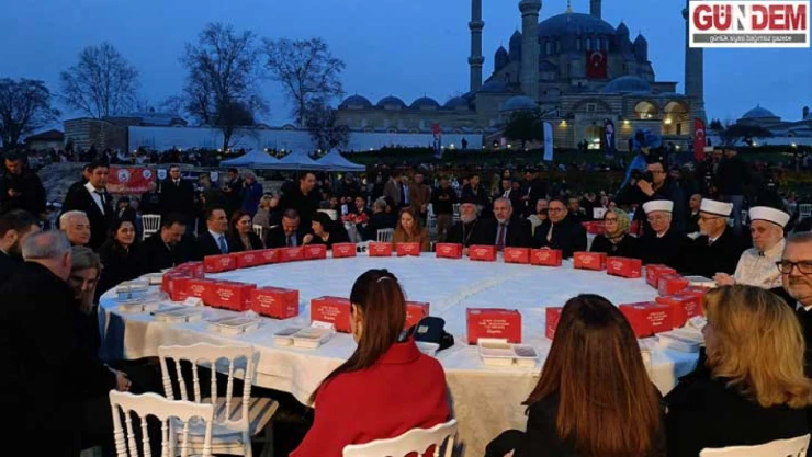Büyük Selimiye iftarında gönül sofraları kuruldu