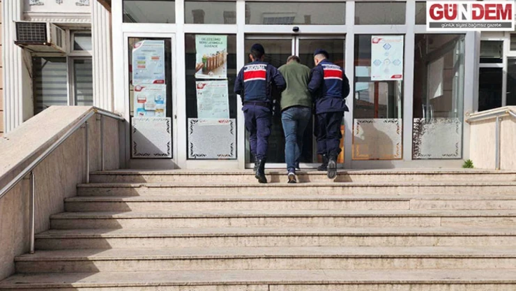 Çeşitli suçlardan aranan 2 şahıs yakalandı
