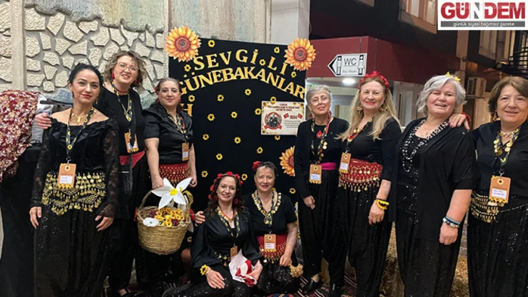 Darbuka grubunun 'Şalvar Gecesi' renkli görüntülere sahne oldu