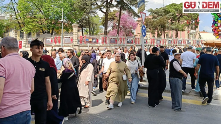 Edirne bayram tatilinde ziyaretçilerle doldu