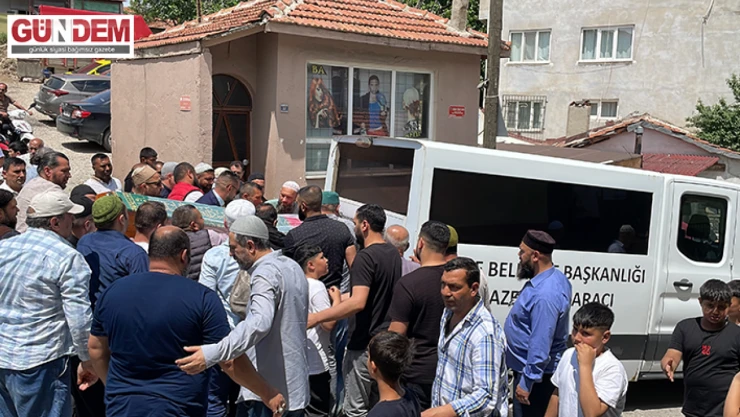 Edirne'de 11 yaşındaki kuzeninin tüfekle vurduğu 16 yaşındaki genç kız toprağa verildi