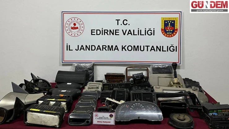 Edirne'de 9 koli oto yedek parçası ele geçirildi