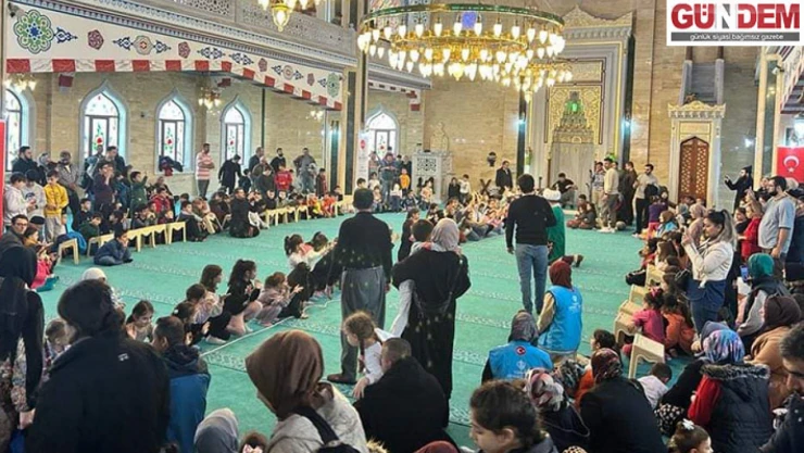 Edirne'de Çocuklar Nasreddin Hoca'yla bir araya geldi