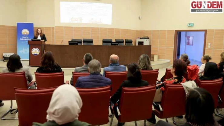 Edirne'de 'İlham Veren Kadınlar ve Başarı Hikayeleri' paneli düzenlendi