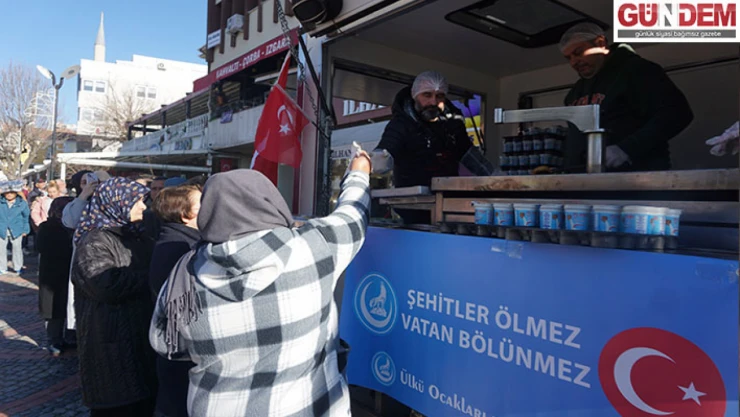 Edirne'de şehitler için lokma dağıtıldı