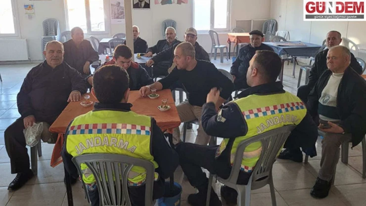 Edirne'de vatandaşlara temel trafik kuralları eğitimi verildi
