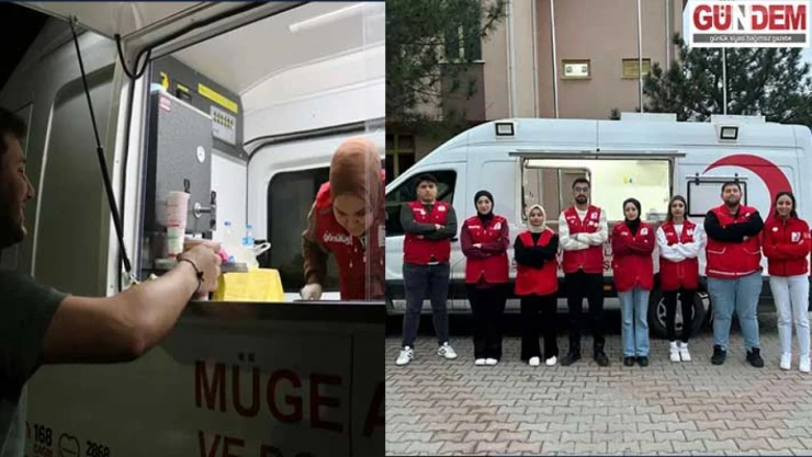 Edirne Genç Kızılay öğrencilere çorba ikramında bulundu