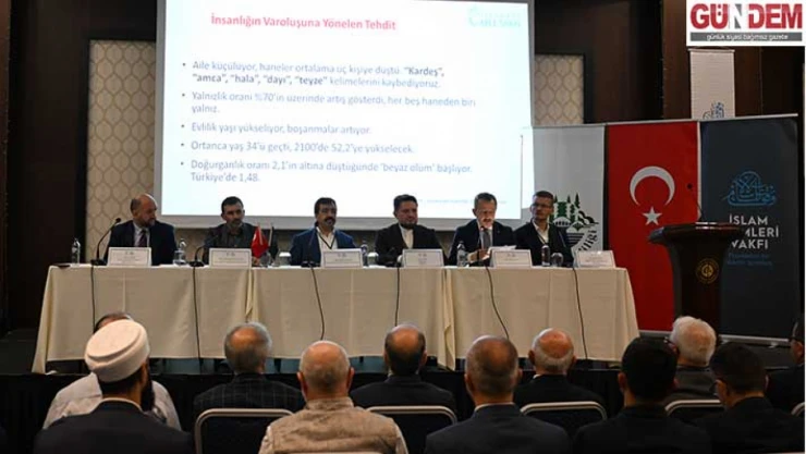 GBT propagandalarına karşı 'Aile dostu ekosistem' inşası önerisi