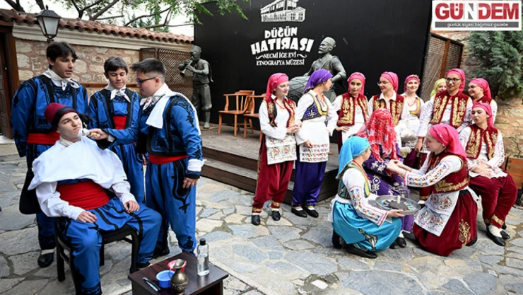 Geleneksel damat tıraşı ve gelin kına gecesi ritüeli canlandırıldı