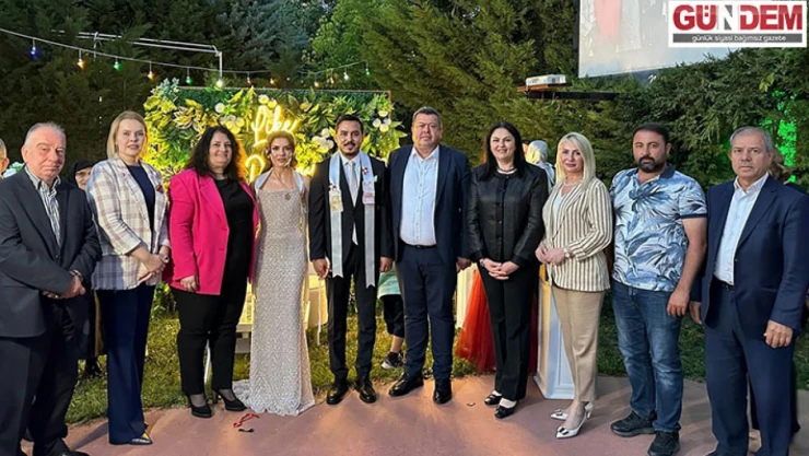 Gündoğdu ve Kocatürk çiftinin mutlu günü