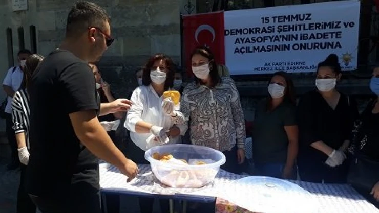 AK Parti'den 15 Temmuz lokması