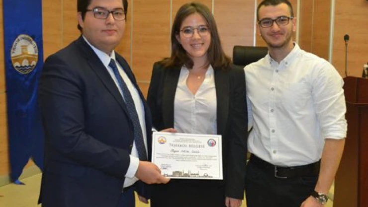 Ağa da Mehmetçik için yürüdü