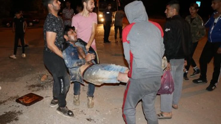 Dayak atıp geri ittiler