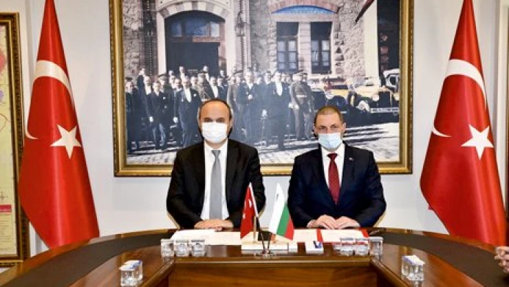 Komşuyla bağlar güçleniyor