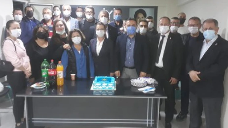 İYİ Parti'de 3'üncü yıl coşkusu