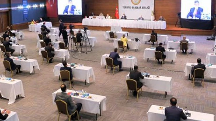 O toplantıya Pınar da katıldı