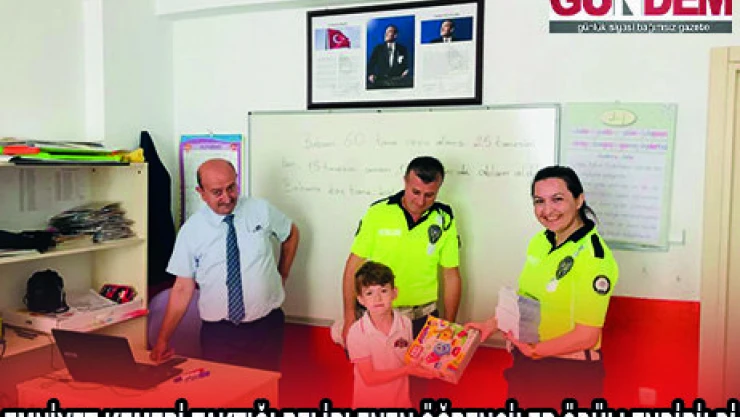 EMNİYET KEMERİ TAKTIĞI BELİRLENEN ÖĞRENCİLER ÖDÜLLENDİRİLDİ