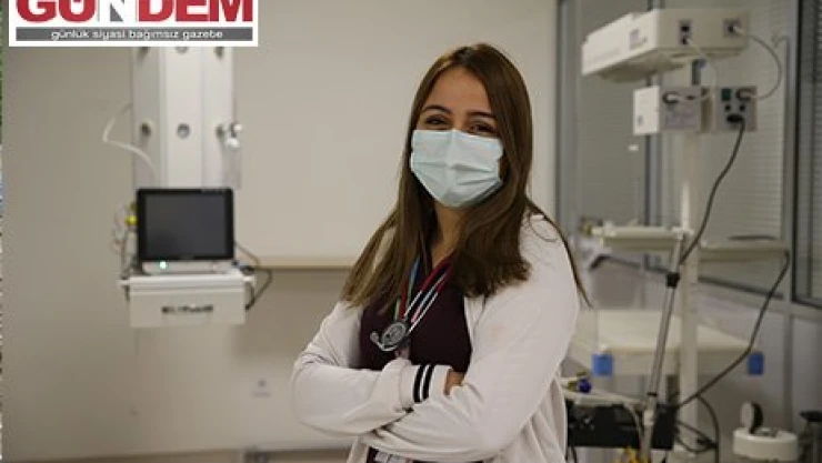 'Doktor ve genç olmama rağmen iki kez hastalığa yakalandım'