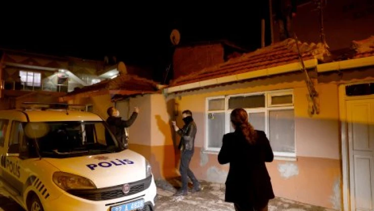 Polise kiremitli saldırı