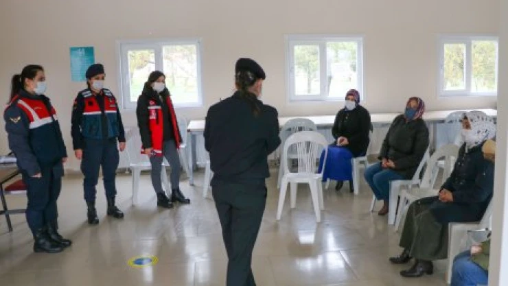 Köy kadınlarına KADES eğitimi