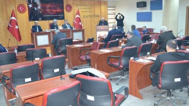 Sandalye Şeker Fabrikası'na boş