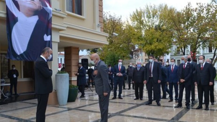 29 Ekim'e temassız tebrik