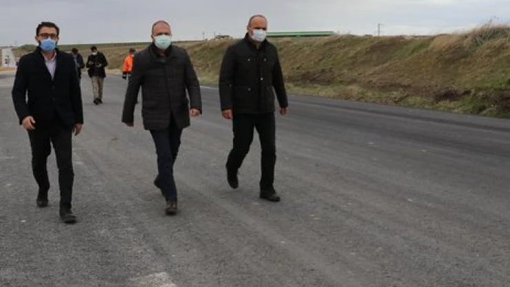3 km yürüyerek denetledi