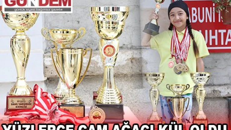ÖĞRENCİLERDEN AİLELERİNE YILBAŞI KARTI