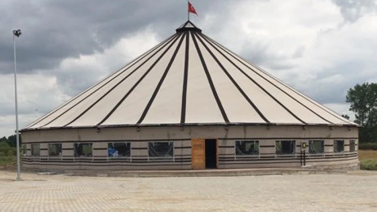 Osmanlı'ya çadırdan düğün salonu   