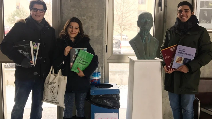 Atıklar kitaba dönüştü