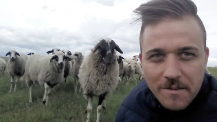 Yarışma var, gençler yok 