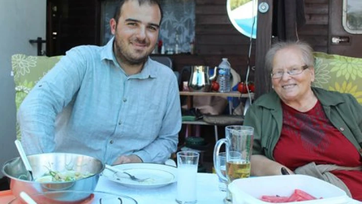 Son Talika dostluk köprüsü oluyor