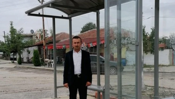 Muhtar durağa sahip çıktı