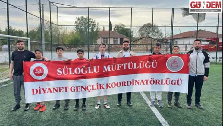 Halı sahada bir araya geldiler