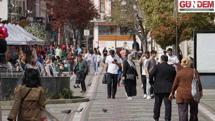 Hava sıcaklıkları mevsim normallerinin üzerinde seyredecek