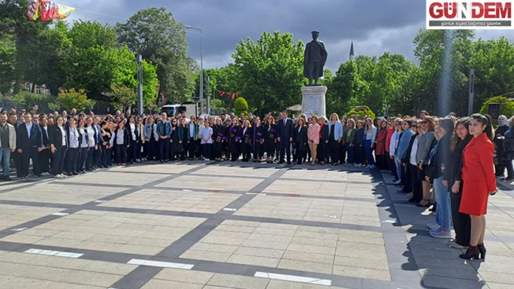 Hemşireler Haftası ve Ebeler Günü törenle kutlandı
